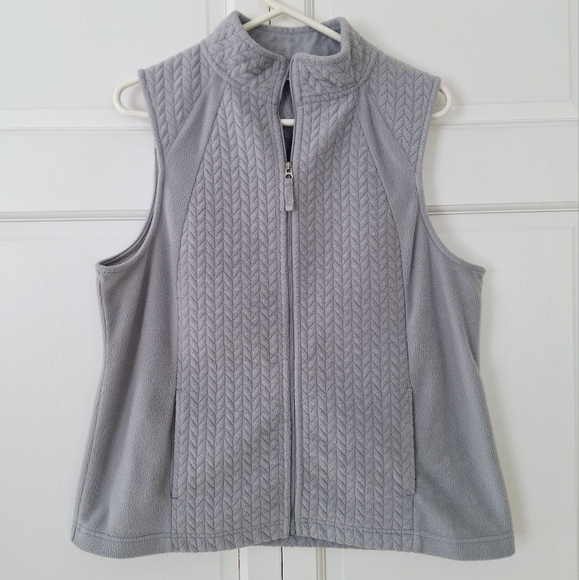 Croft & Barrow sleet gray knit vest - Picture 1 of 6